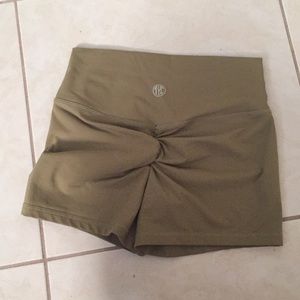 TYC olive scrunch shorts